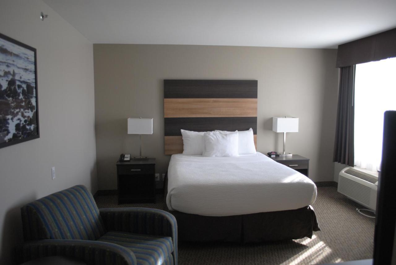 Days Inn & Suites By Wyndham Lindsay Eksteriør bilde