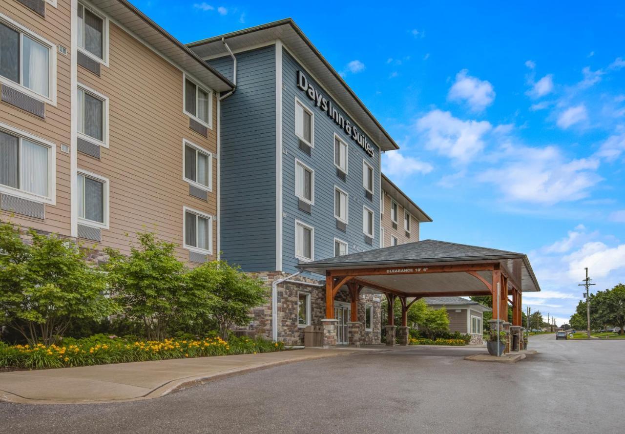 Days Inn & Suites By Wyndham Lindsay Eksteriør bilde