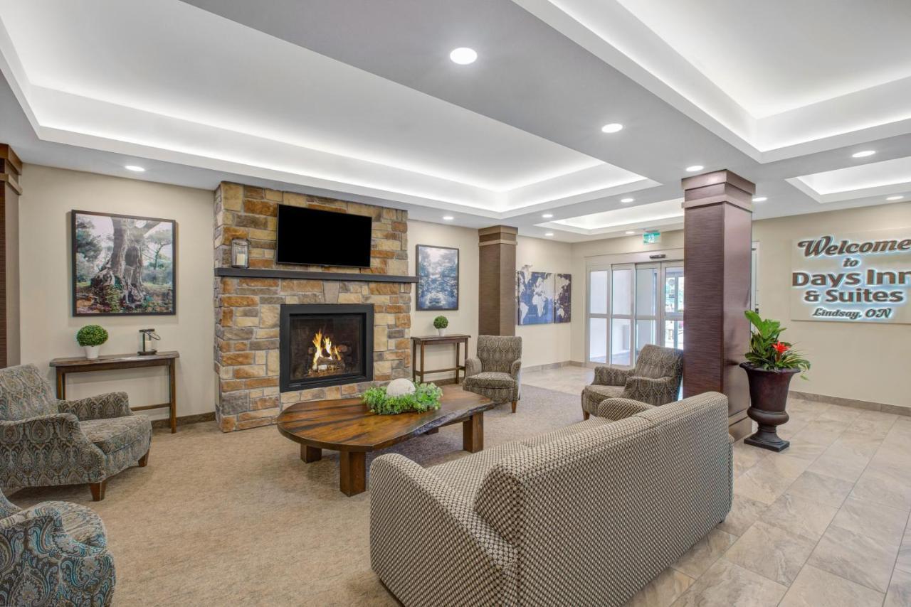 Days Inn & Suites By Wyndham Lindsay Eksteriør bilde